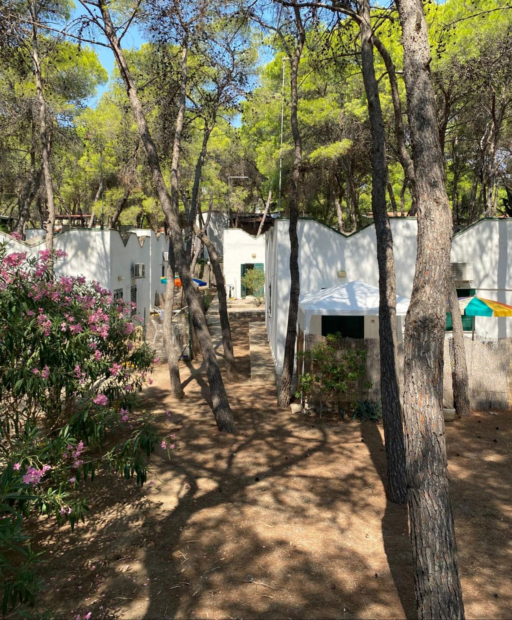 Aparthotel I Villini Castellaneta Marina Exteriér fotografie